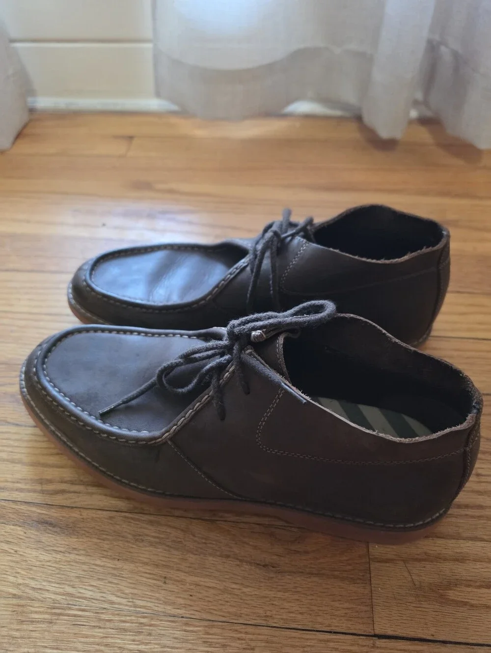 Men's Dark Brown Leather Florsheim Moc Toe Chukka Boots - Size 11